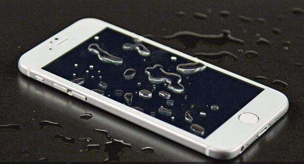 如果手机的进水屏幕出现故障该怎么办